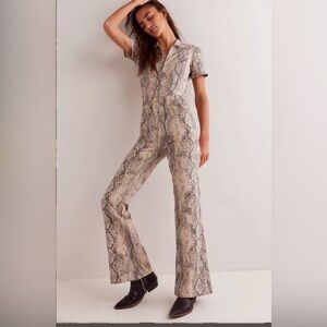 NWOT Free People We The Free Jayde Flare Snake-Print Short Sleeve Jumpsuit